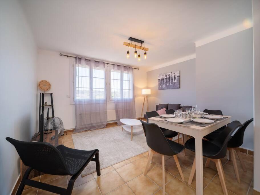 Appartement Tout Equipe Traversant 6 A 8 Couchages Marseille Exteriör bild